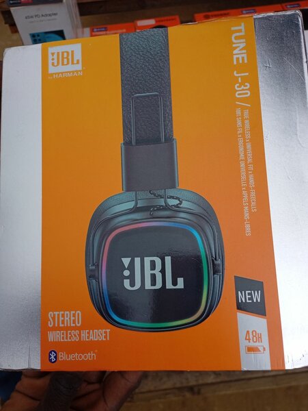 Casque sans fil JBL Tune J-30