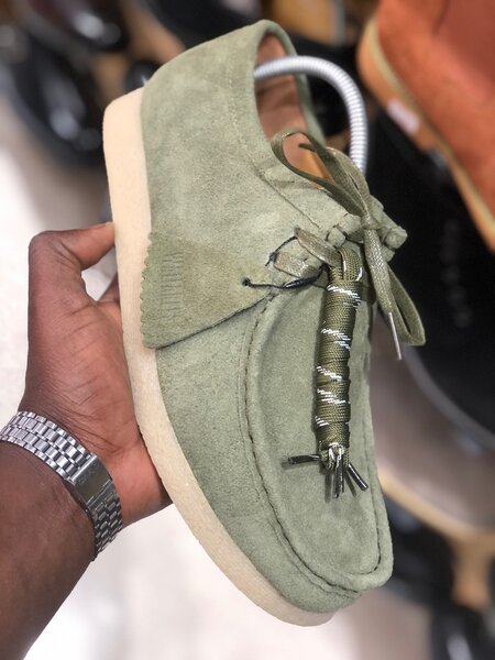 CLARKS WALLABEES