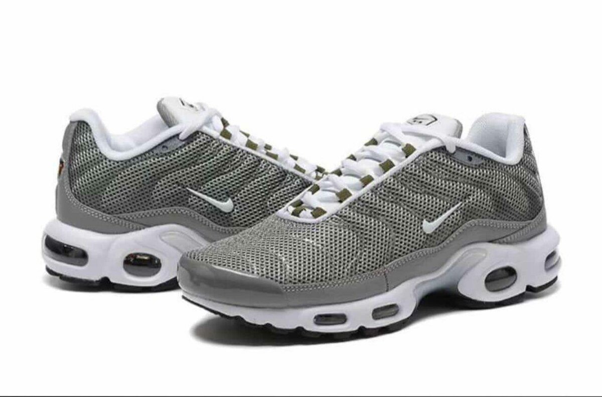 Basket Nike TN