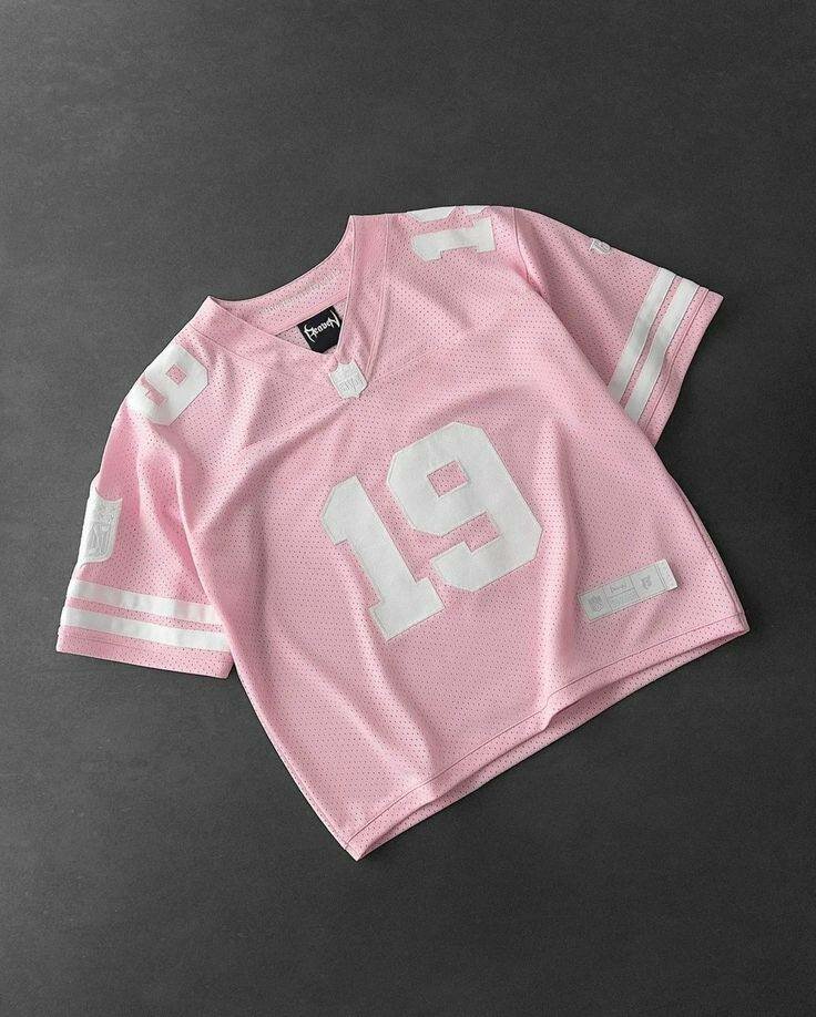 Maillot de football rose