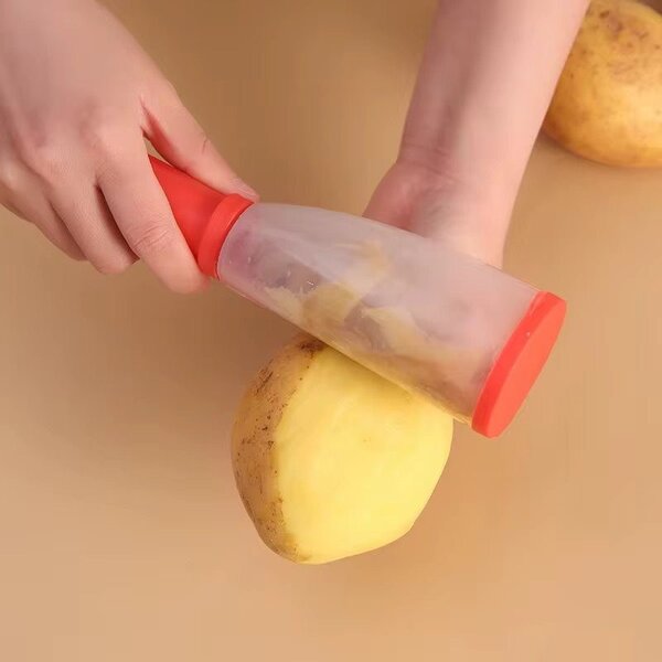 Éplucheur de légumes pratique
