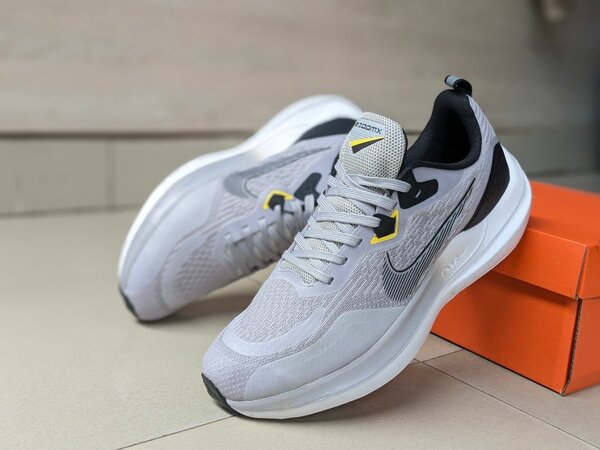 ZoomX