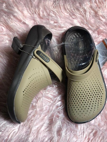 Crocs