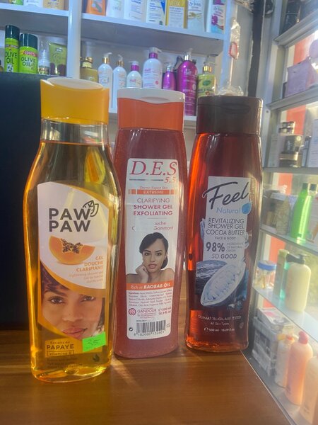 Clarifying shower gel