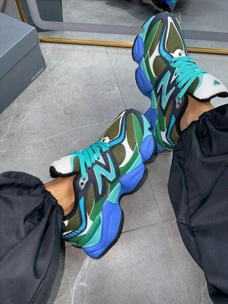 Original stock sneaker