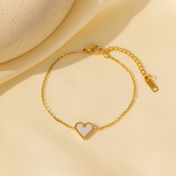 Bracelet femme disponible