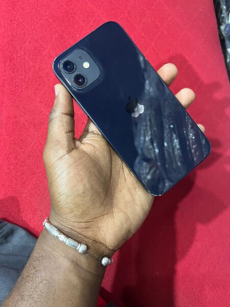 iPhone 12