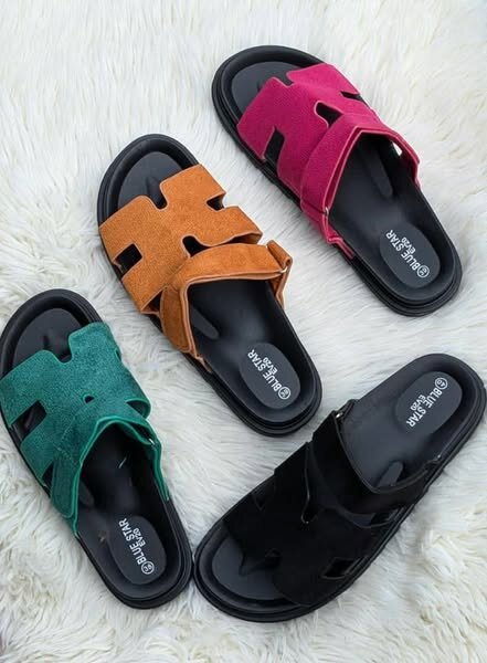 slippers