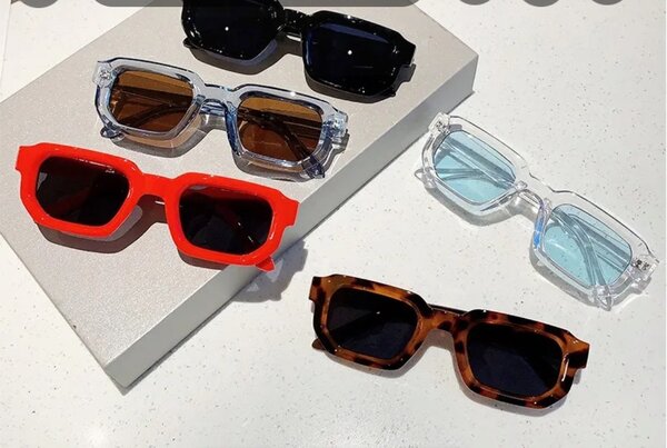 LUNETTES DE SOLEIL