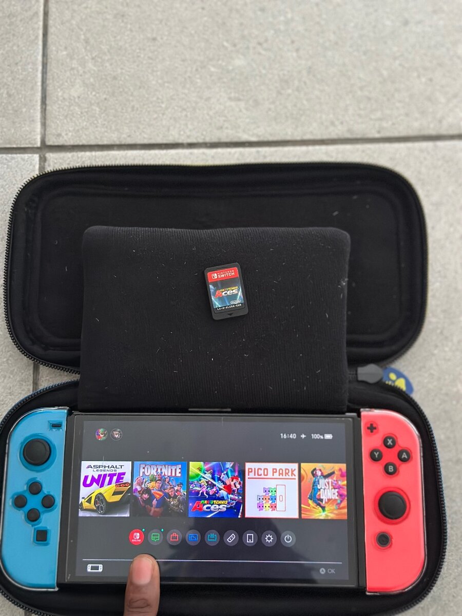 Swich oled