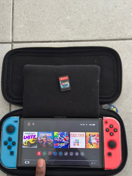 Swich oled