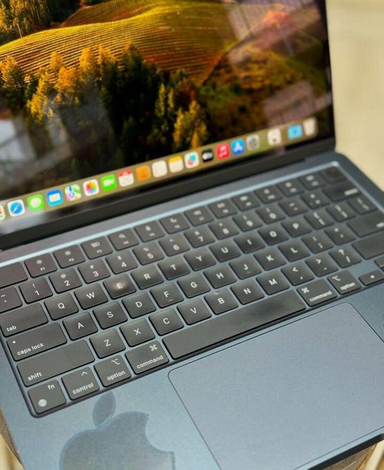 MacBook Air 13-inch