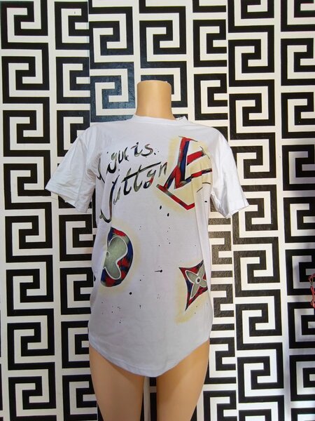 T-shirt graphique blanc unisexe