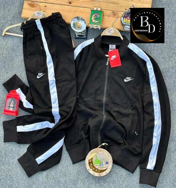 Ensemble Nike