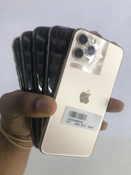 iPhone 11 Pro