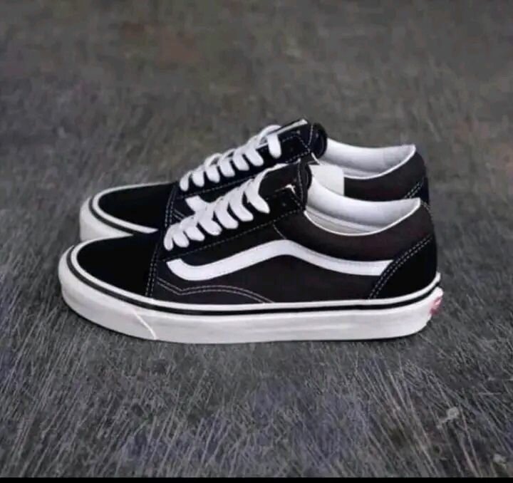 Vans off white