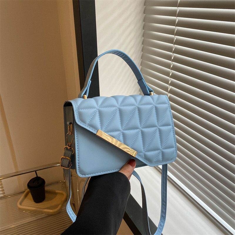 Handheld bag