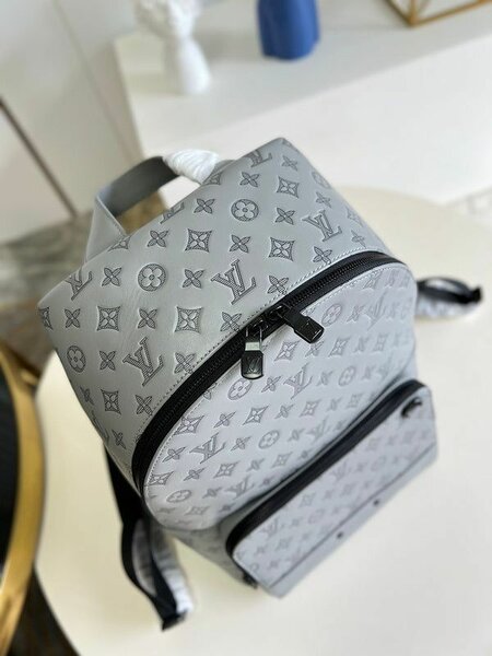 Backbag