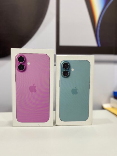 iPhone 16