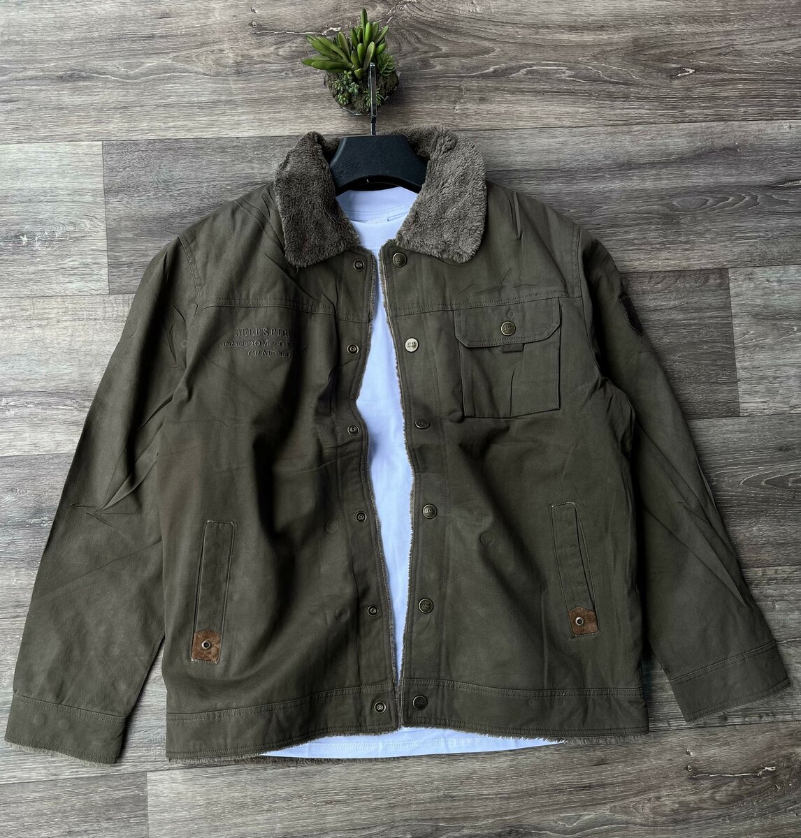 JACKETS