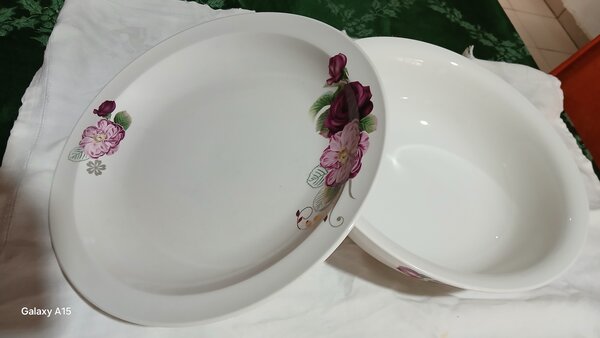 Assiettes décoratives en céramique