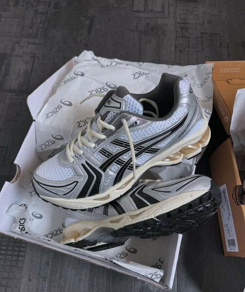 ASICS gel