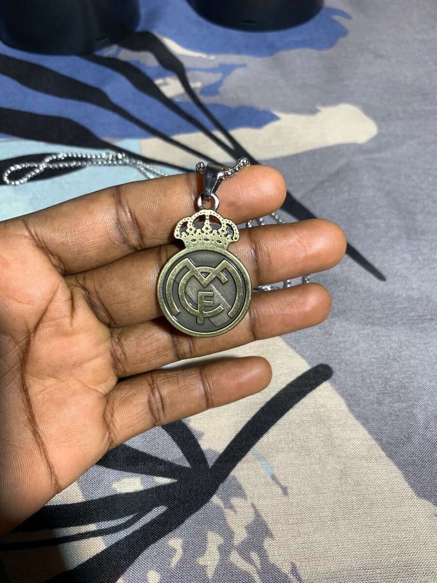 Bracelet et chaîne de Réal Mad