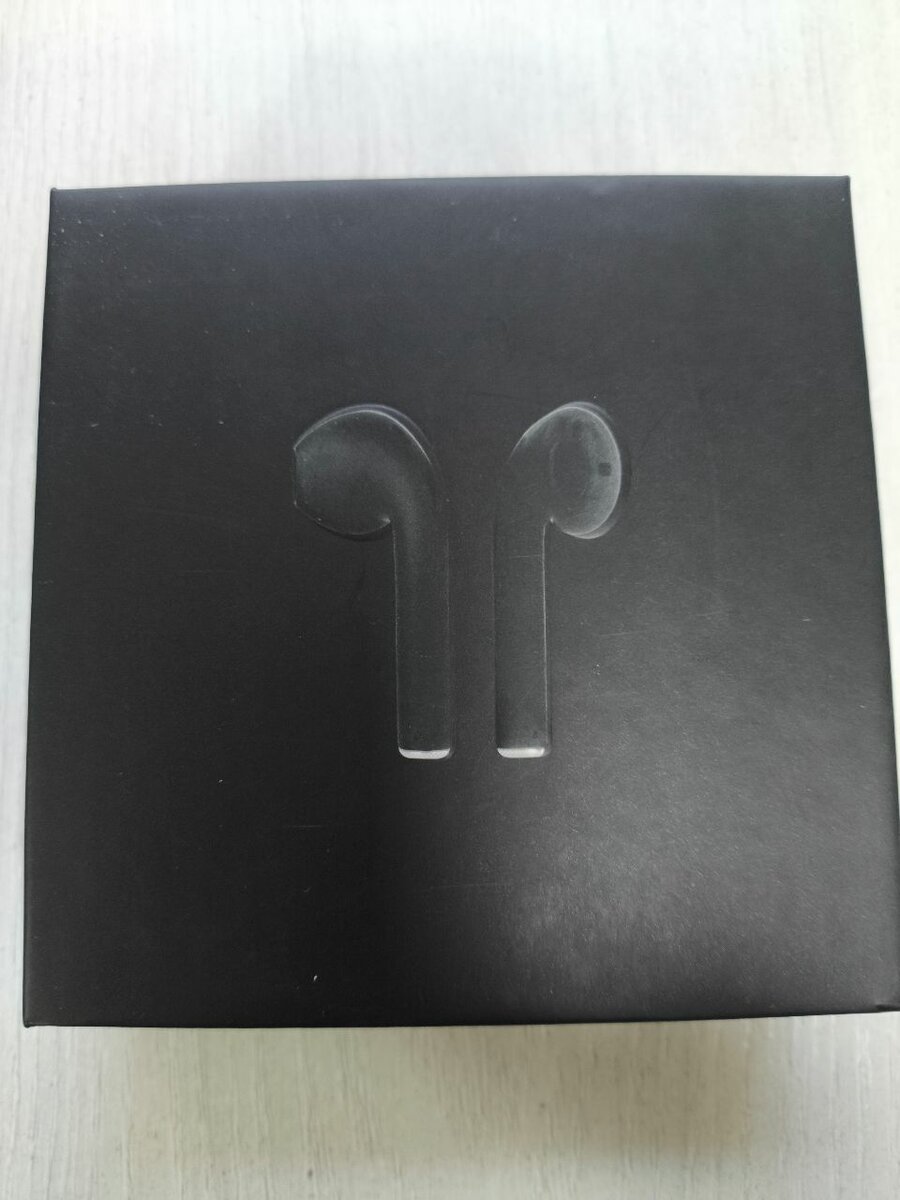 AirPods