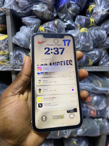 iPhone 11