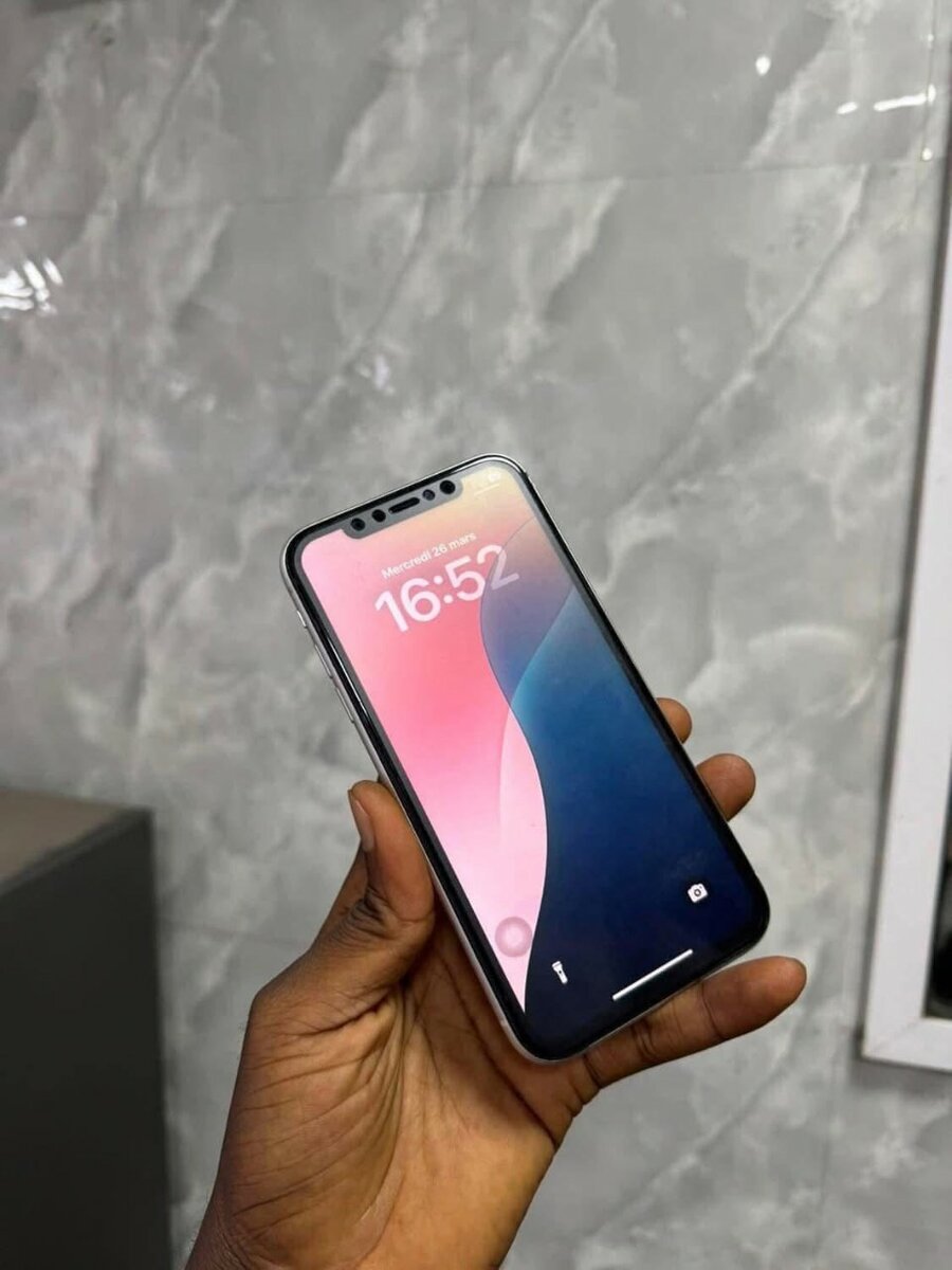 iPhone 11 simple