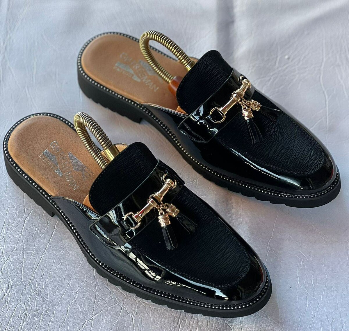 EXECUTIVE HALF SHOE
