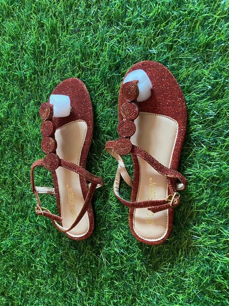 Ladies shoes