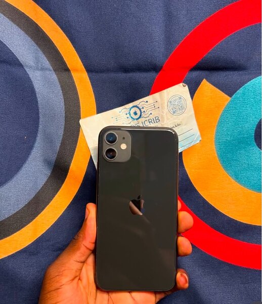FAIRLY USED APPLE IPHONE 11 64GB FACTORY UNLOCKED BH77 BLACK