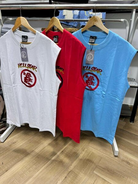 Sleeveless tees