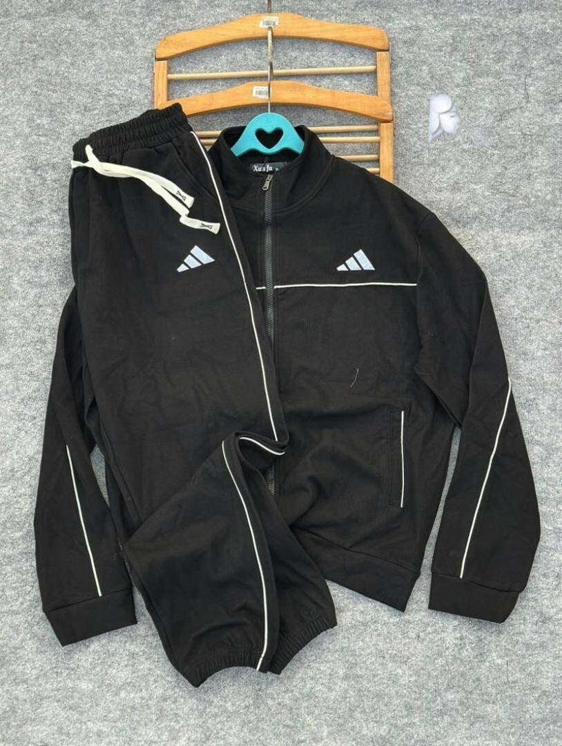 Ensemble de sport élégant