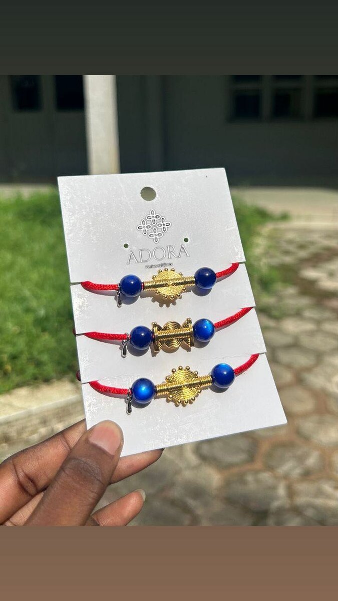 Bracelet élégant en perles bleues