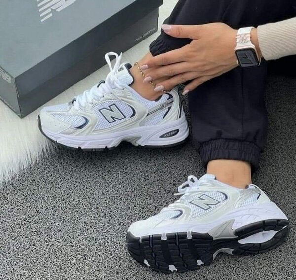 Unisex sneakers