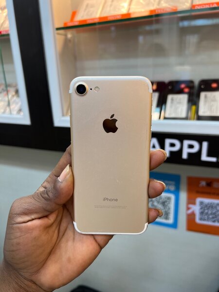 iPhone 7 simple 128Go
