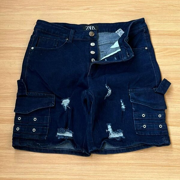Short jeans