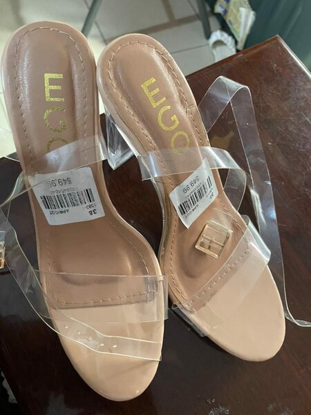 Talons pour femme