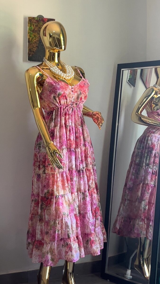 Women dress