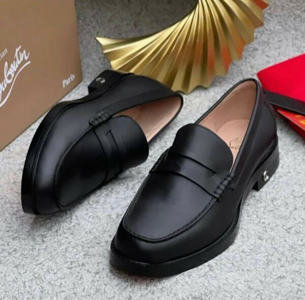Classic shoes