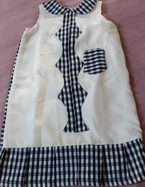 Robes d'école primaire 6000