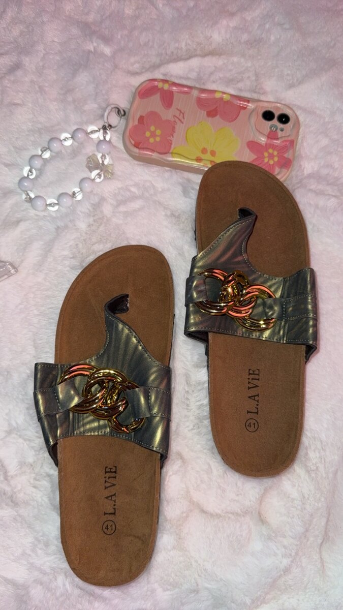 Slippers
