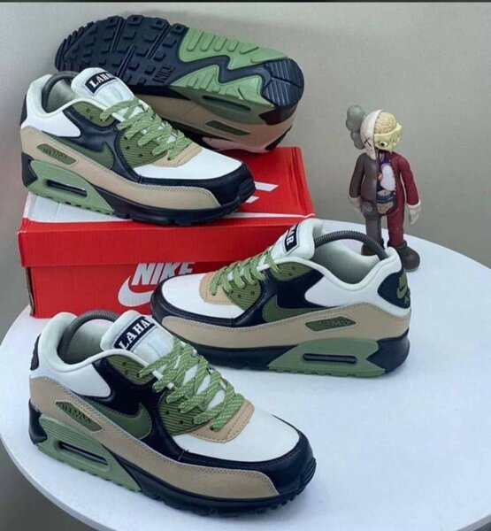 Nike air max