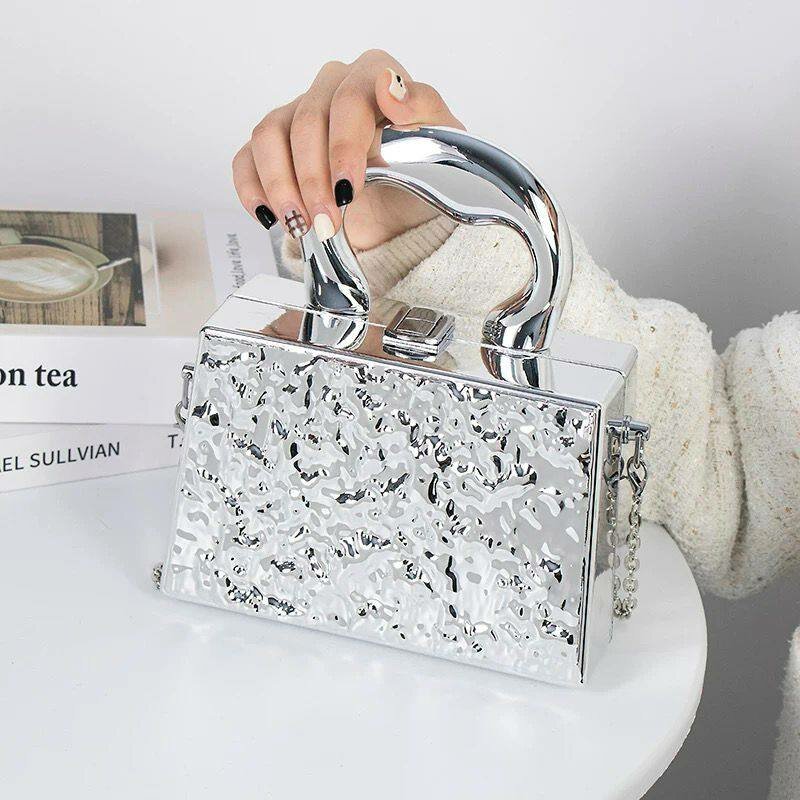 CLASSY BAG