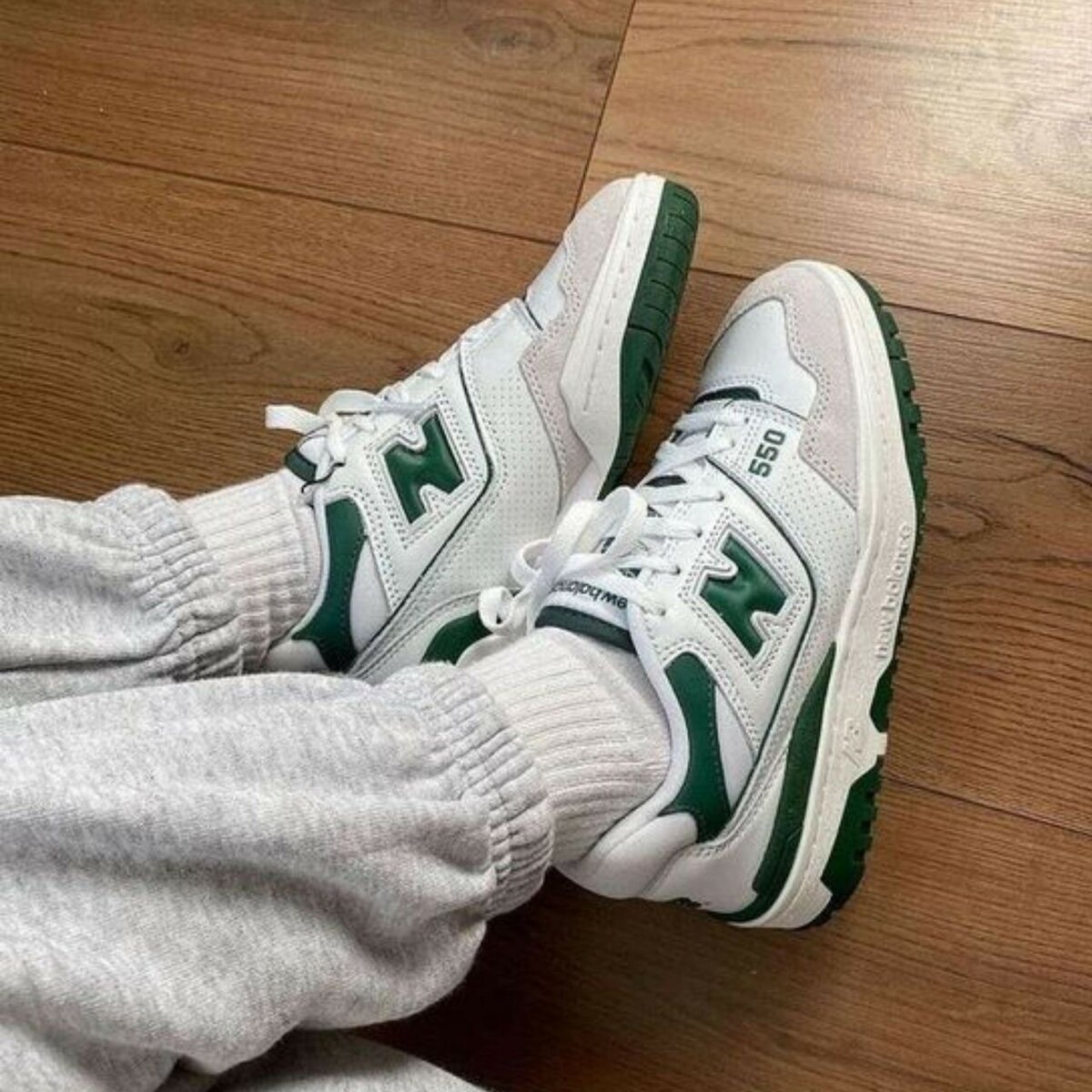 NEW BALANCE 550
