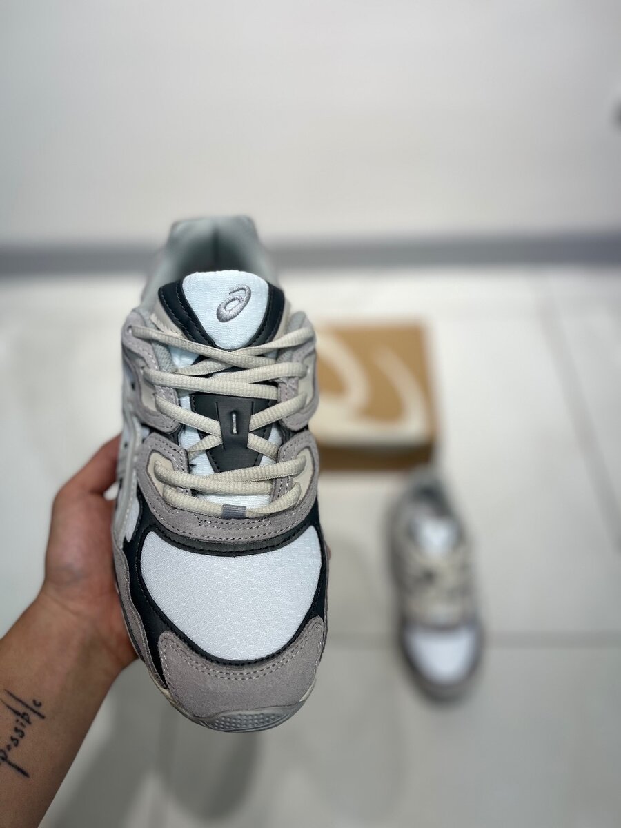 ASICS