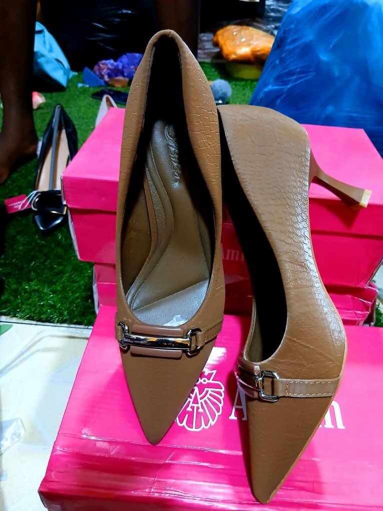 Ladies shoe
