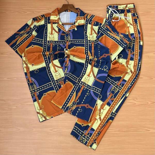 Mens top and Down